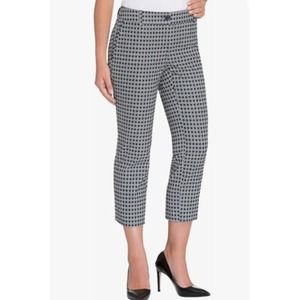 Hillary Radley Women's Stretch Cropped Slim Leg Casual Pants Size 16